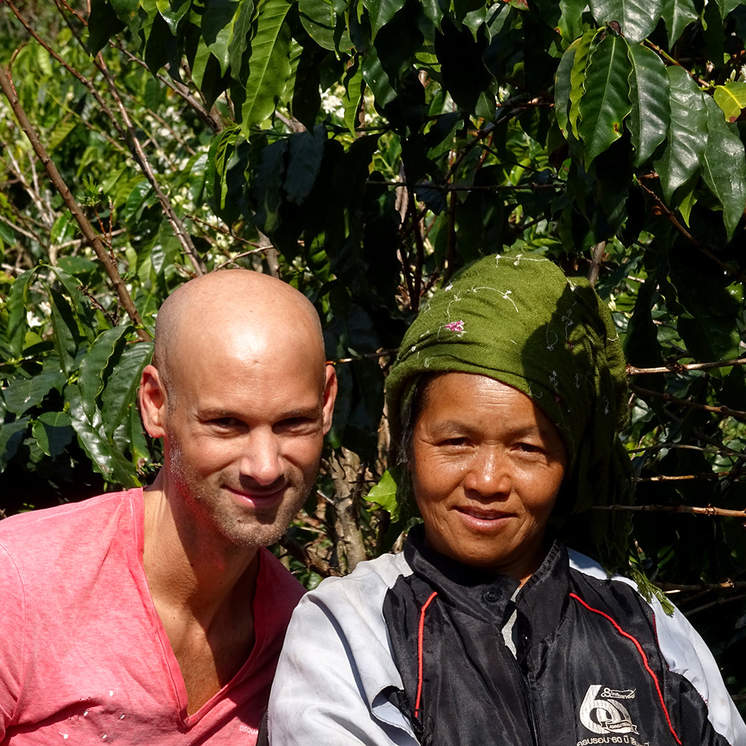 Mama Ayu · 100 % Arabica